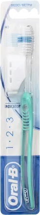 ORALB 123 INDICATOR SPAZZOLINO MANUALE SETOLE 40 MEDIE - Farmafamily.it