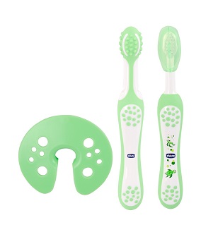CHICCO SET EVOLUTIVO ORAL CARE - Farmafamily.it